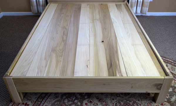 Natural poplar wood platform bedfram hand made by Amish manufacturers